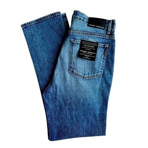 Modern American NWT Melrose Jean in Swanee Size 32